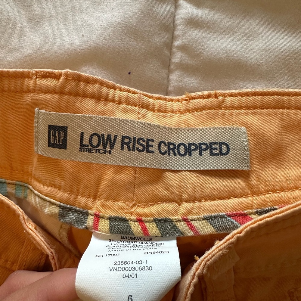 GAP peach cropped jeans